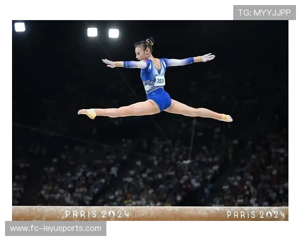 体操女子新秀完美演出，比分辉煌