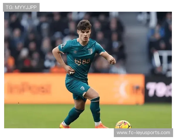 伯恩茅斯抓住防守空档完成反击：速率与耐心并行的现代小球队攻防新章