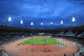 中国女篮进攻端表现突出，中国女篮强势夺金