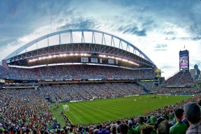 恩比德谈球队战术升级适应新体系顺利，恩比德伤势情况